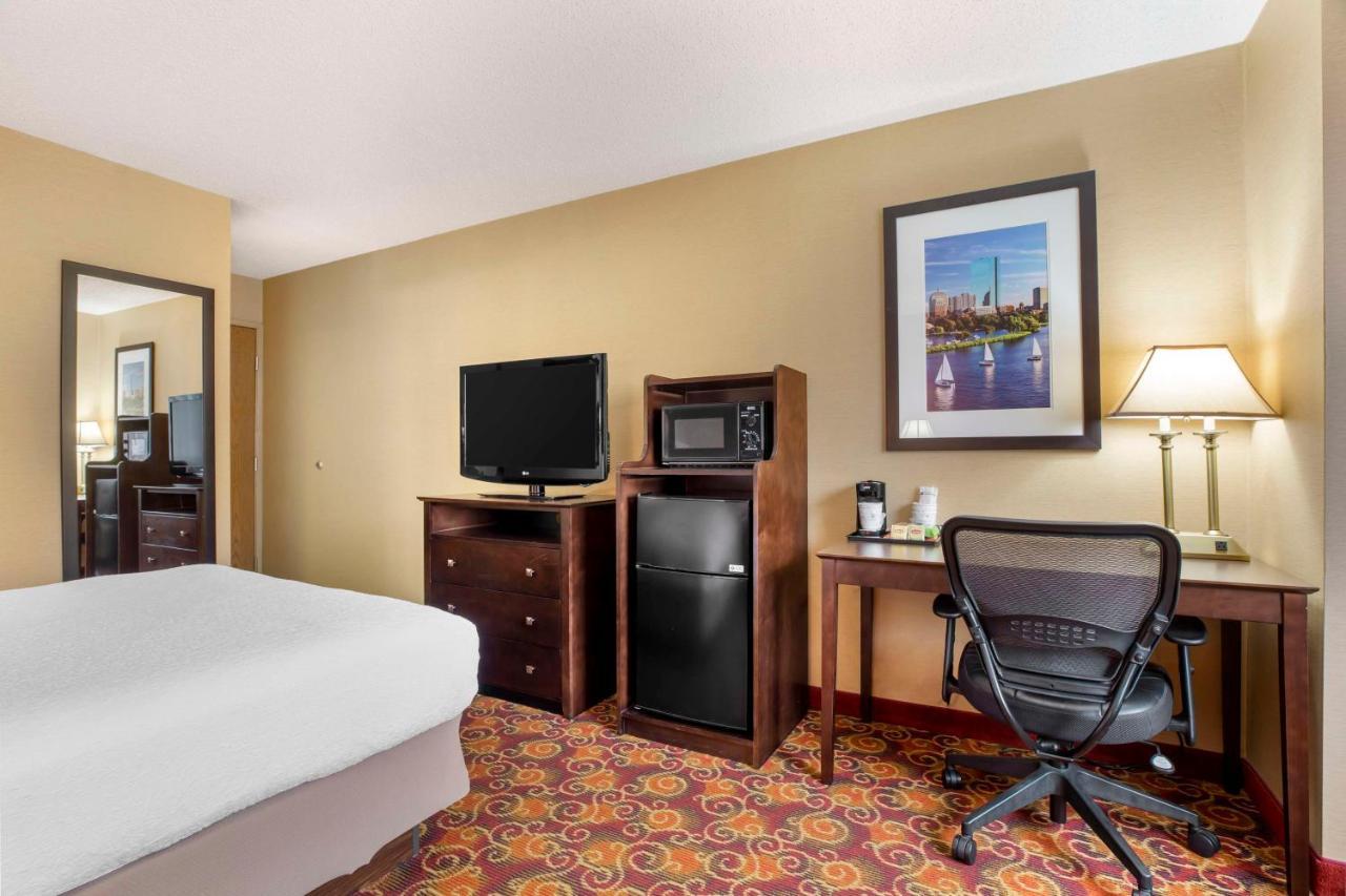 Best Western Plus The Inn At Sharon/Foxboro מראה חיצוני תמונה